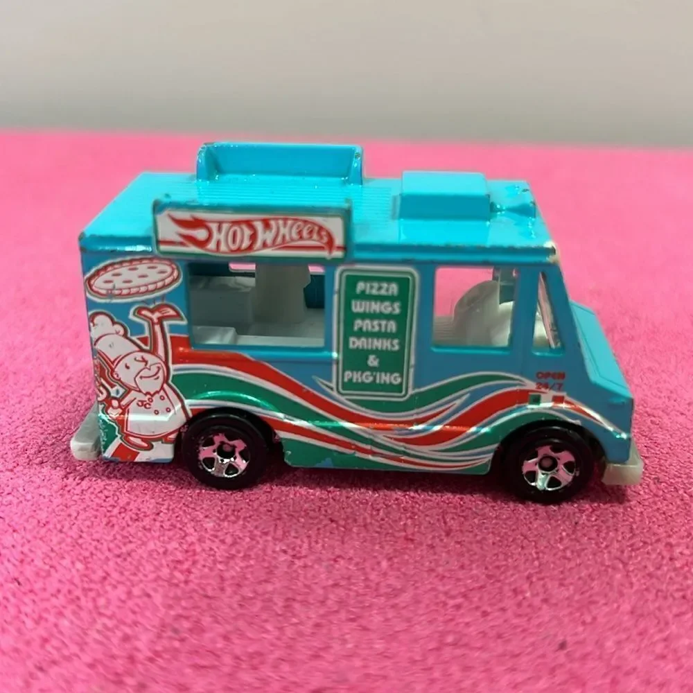 Vintage Collectible Hot Wheels Food Truck